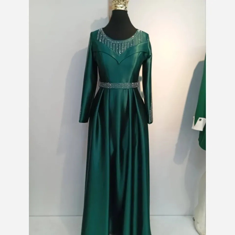 لباس مجلسی زنانه مدل ساره جنس ساتن ال ایکس قد 150