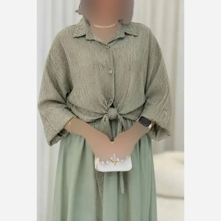 شومیز گره ای پلیسه جنس کوپرا خشک فری سایز رنگ طوسی و سبز