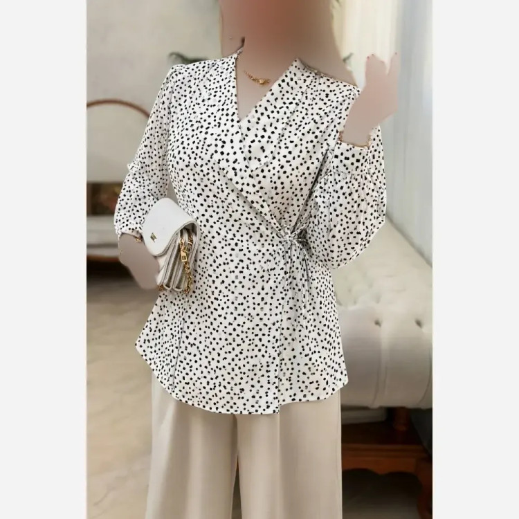 شومیز یقه انگلیسی زنانه کرپ بوگاتی فری سایز شادی
